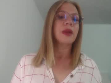Paloma_Martin Chaturbate stream image from April 18, 2026
