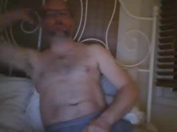 Eric334418 Chaturbate stream image from April 18, 2026