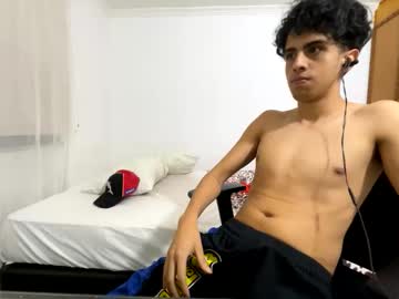 Yeryhermida Chaturbate stream image from April 19, 2026