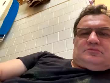 Atozzzz Chaturbate stream image from April 19, 2026