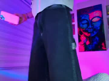 Dimitri_Bilak_ Chaturbate stream image from April 19, 2026