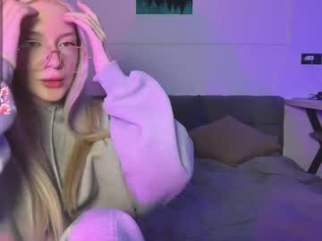 Kvetapin Chaturbate stream image from April 19, 2026