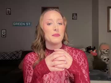 Greenxxxqueen Chaturbate stream image from April 19, 2026