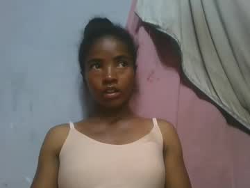 Lydie856696 Chaturbate stream image from April 19, 2026