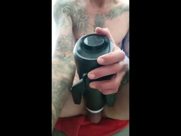 Mattoo112233 Chaturbate stream image from April 19, 2026