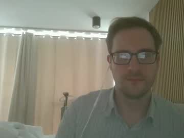 Titlovercums Chaturbate stream image from April 19, 2026