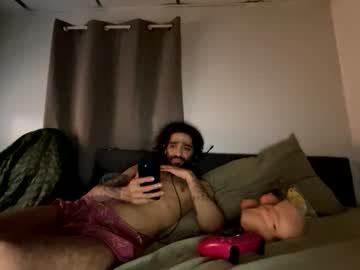 Webthrow Chaturbate stream image from April 19, 2026