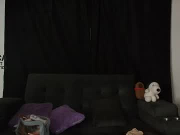 Yungelitamor_ Chaturbate stream image from April 19, 2026