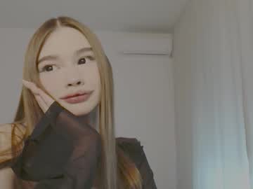 Kisamuria Chaturbate stream image from April 19, 2026