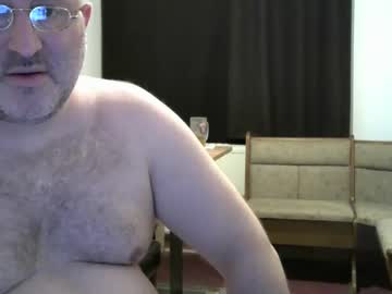Fetterbruenftigereber Chaturbate stream image from April 19, 2026