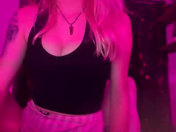 Patheticpr1ncess Chaturbate stream image from April 19, 2026