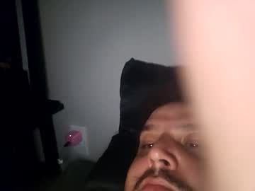 Joshinterchecks Chaturbate stream image from April 19, 2026