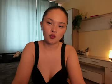 Monyhikari Chaturbate stream image from April 19, 2026