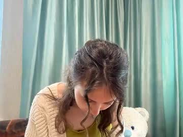 Vickythammavong Chaturbate stream image from April 19, 2026