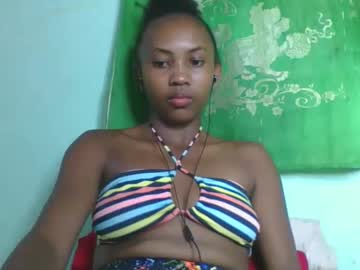 Lucie196645 Chaturbate stream image from April 19, 2026