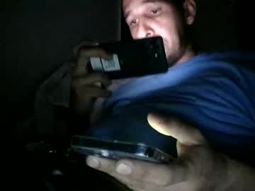 Envyme2121 Chaturbate stream image from April 19, 2026