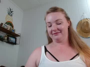 Foxydrips Chaturbate stream image from April 19, 2026
