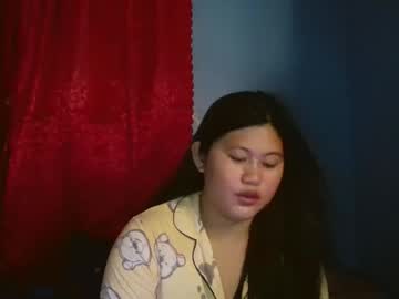 Hottie_Bellax Chaturbate stream image from April 19, 2026