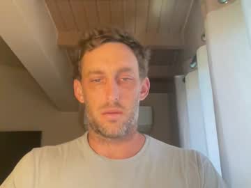 Kevs363 Chaturbate stream image from April 19, 2026