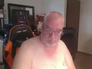 Usgoober Chaturbate stream image from April 19, 2026