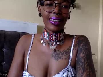 Veryberrry Chaturbate stream image from April 19, 2026