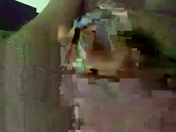 Leleslave Chaturbate stream image from April 19, 2026