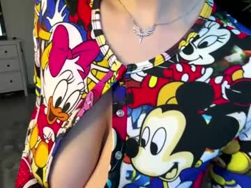 Hey_Lizza Chaturbate stream image from April 19, 2026