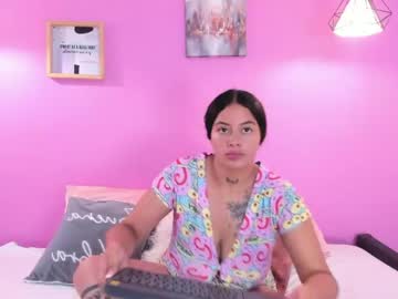 Melannieross Chaturbate stream image from April 19, 2026