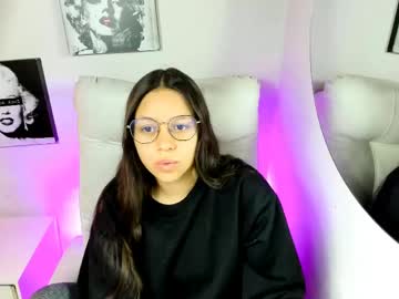 Samantharoldan Chaturbate stream image from April 19, 2026