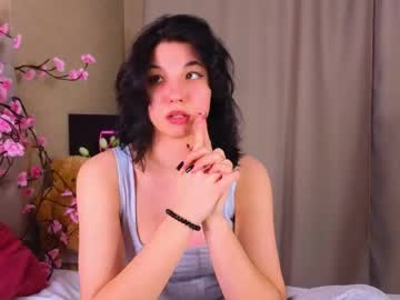 Sharonbrowns Chaturbate stream image from April 19, 2026