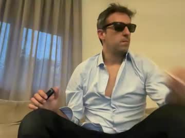 Kesi8588 Chaturbate stream image from April 19, 2026