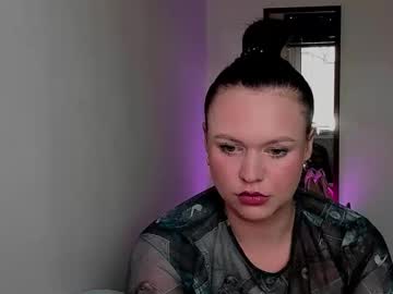 Sweetlikaaa Chaturbate stream image from April 19, 2026