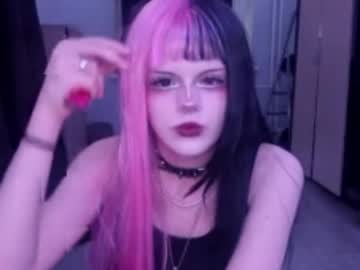 Aprilspark Chaturbate stream image from April 19, 2026