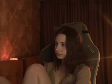 Luntiki Chaturbate stream image from April 19, 2026