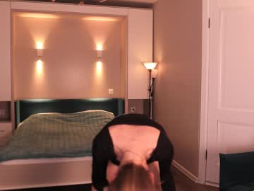 Sandra_Buika Chaturbate stream image from April 19, 2026