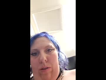 Sexyemoprincess stream image from April 19, 2026