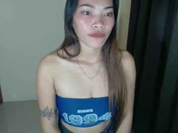Sweet_Slutty19 Chaturbate stream image from April 19, 2026