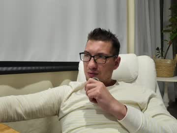 Timyan32 Chaturbate stream image from April 19, 2026