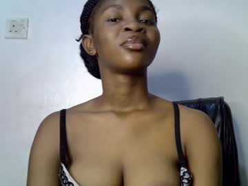 Assy_Ebony Chaturbate stream image from April 19, 2026