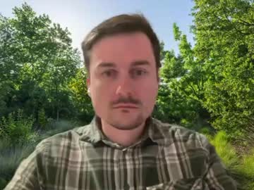 Destnicek Chaturbate stream image from April 19, 2026