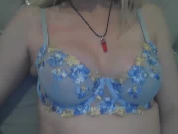 Flirtybabe26 Chaturbate stream image from April 19, 2026