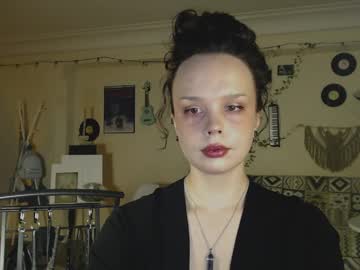 Icecreamamy Chaturbate stream image from April 19, 2026