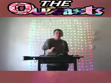 Bugraver420 Chaturbate stream image from April 19, 2026