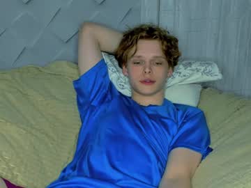Lolnoillimsary Chaturbate stream image from April 19, 2026