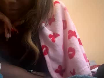 Squirtgawdess3 Chaturbate stream image from April 19, 2026