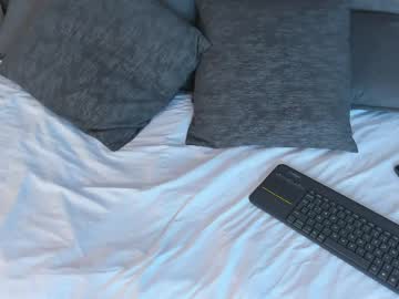 Srta_Walker Chaturbate stream image from April 19, 2026