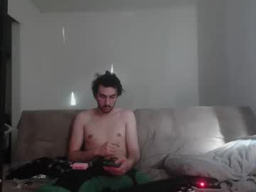 Isaiahf24 Chaturbate stream image from April 20, 2026