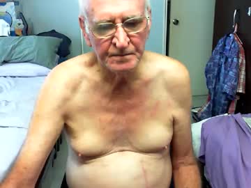 Chris51117 Chaturbate stream image from April 20, 2026