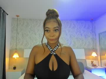 Kylie_Glow Chaturbate stream image from April 20, 2026