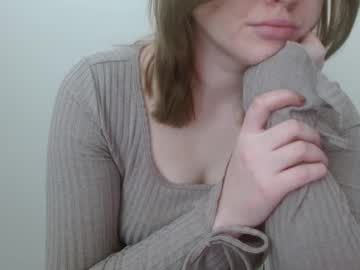 Leyla_Le Chaturbate stream image from April 20, 2026